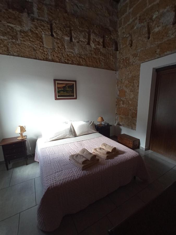 Zyz Apartments La Kalsa Палермо Екстериор снимка
