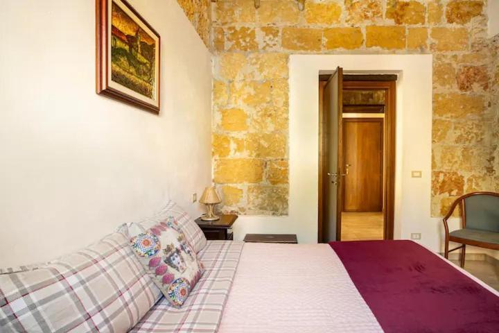 Zyz Apartments La Kalsa Палермо Екстериор снимка