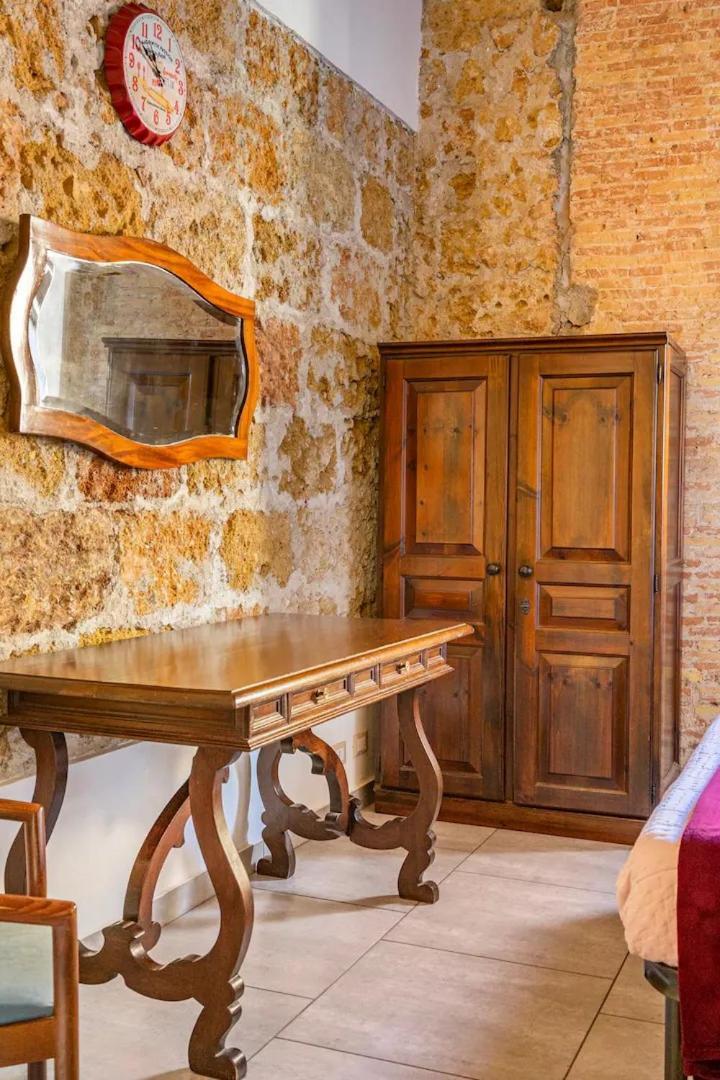 Zyz Apartments La Kalsa Палермо Екстериор снимка